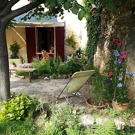 Oda ve Kahvaltı Mas D'antan