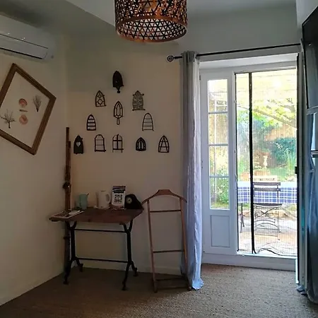 Mas D'antan Oda ve Kahvaltı 3*